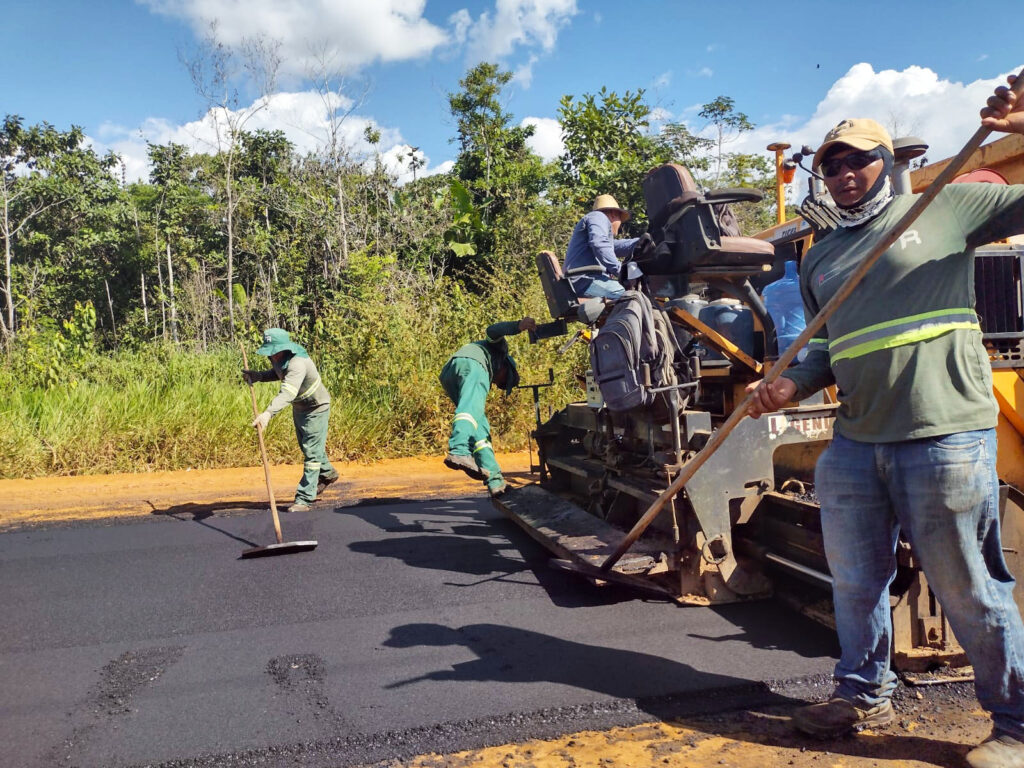 Estrada da Emade-capa