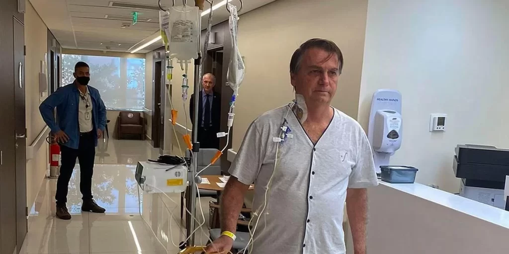 Bolsonaro em hospital