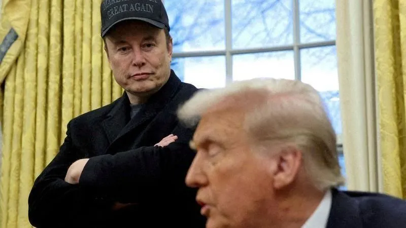 Elon Musk pediu o impeachment do presidente dos Estados Unidos, Donald Trump, em meio a uma troca de farpas entre os dois bilionários, nesta quinta-feira (5).