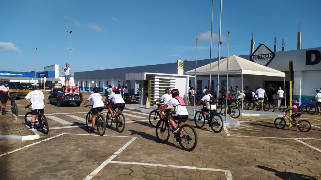 Como parte da programação de aniversário de 23 anos, o Detran-RR (Departamento Estadual de Trânsito de Roraima) realizará o seu 4º Passeio Ciclístico. Será no dia 28 de junho, com concentração a partir das 16h e saída às 17h, do estacionamento do órgão estadual de trânsito.