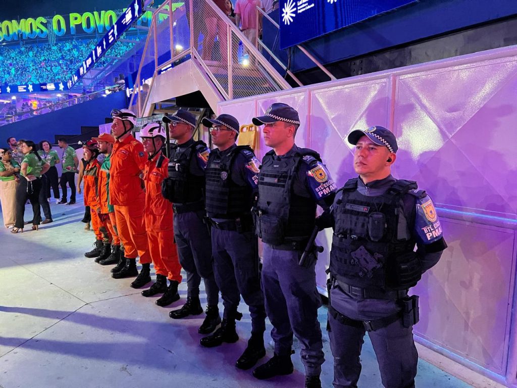 A Secretaria de Segurança Pública do Amazonas (SSP-AM) não registrou nenhuma ocorrência policial durante a Festa dos Visitantes, realizada no Bumbódromo de Parintins (a 369 quilômetros de Manaus), entre a noite de quinta-feira (26/06) e madrugada desta sexta-feira (27/07). O monitoramento foi realizado a partir da ativação do Centro Integrado de Comando e Controle Local (CICC-L), instalado dentro do espaço cultural.