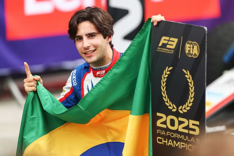 Campeão da F3, Rafael Câmara sobe para a F2 e repete caminho de Gabriel Bortoleto