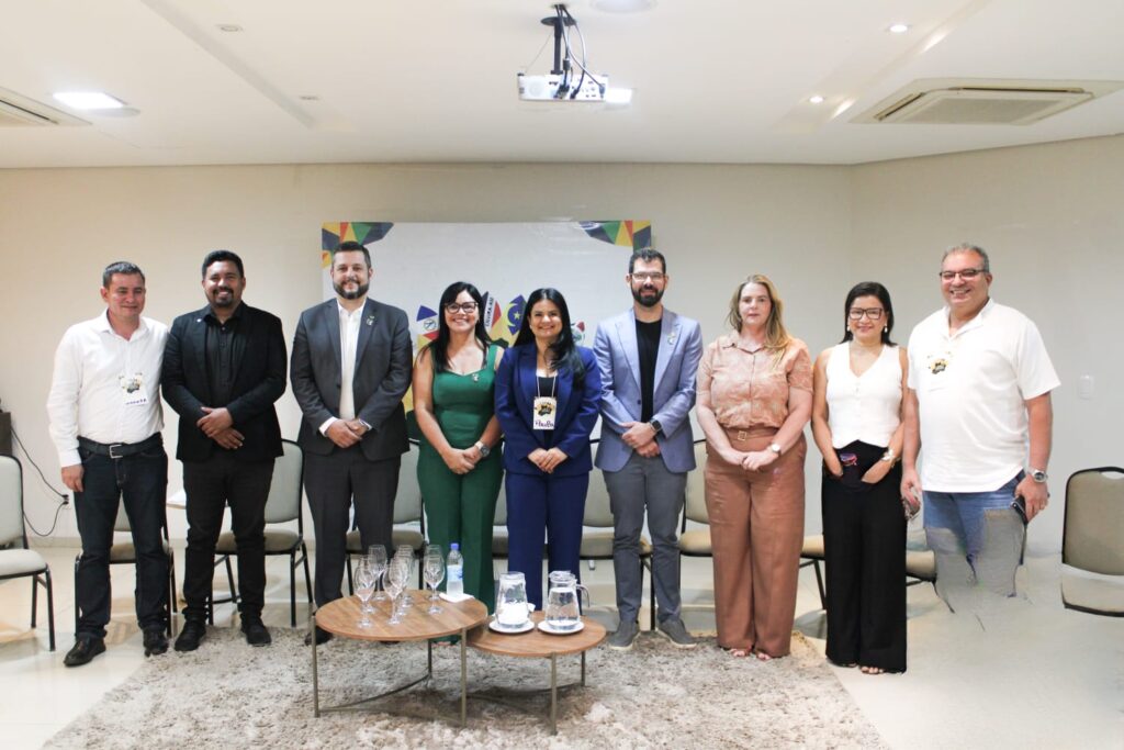 Amazonas e Acre discutem Cooperação Técnica para compartilhamento de serviços especializados entre os estados