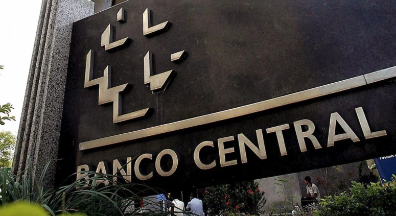 Banco Central apresenta nesta sexta (26) ao TCU defesa sobre Banco Master