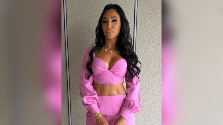 Irmã de Deolane Bezerra é alvo de operação da PF contra esquema de bets