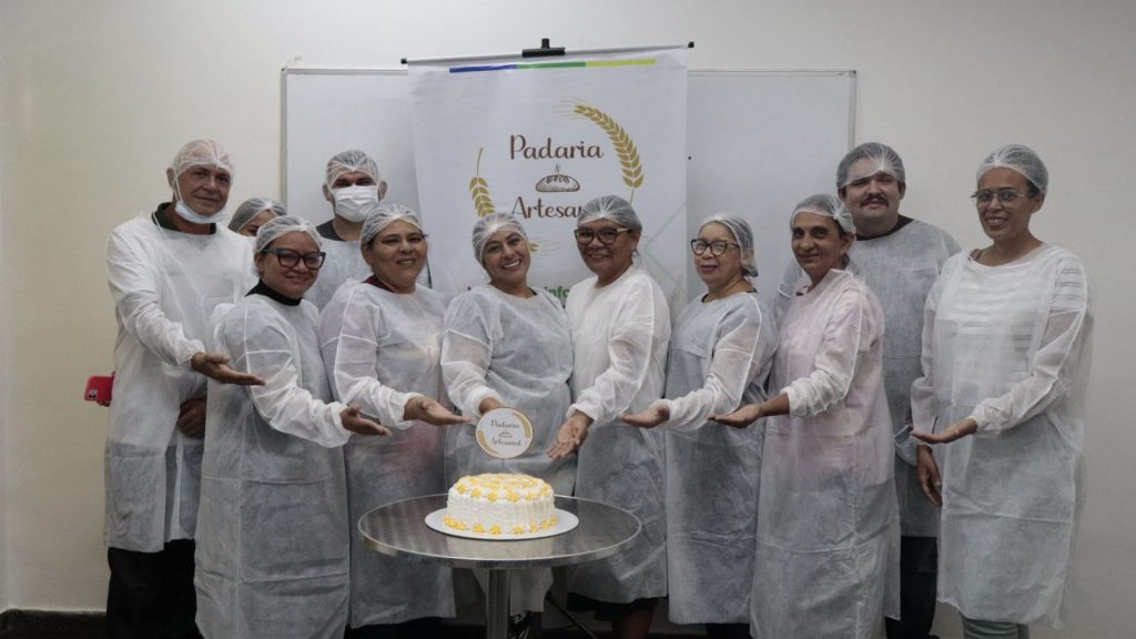 Projeto Padaria Artesanal, do Governo do Amazonas, fecha 2025 com 1.567 alunos certificados
