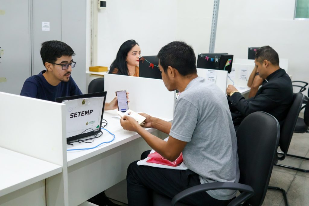 Sine Amazonas divulga 55 vagas de emprego para esta terça-feira