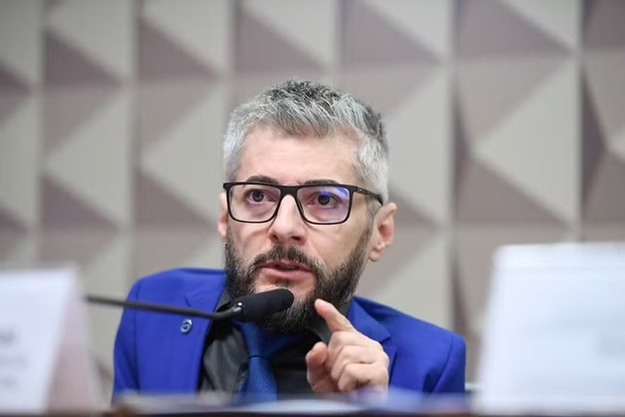 Governo exonera secretário da Previdência alvo da PF e anuncia substituto