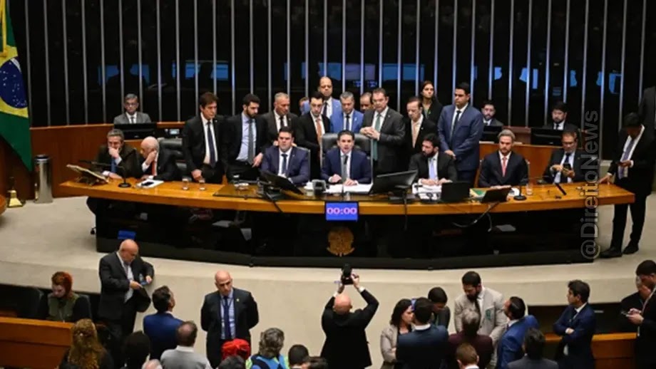 Câmara aprova PL da Dosimetria, projeto que reduz pena dos envolvidos nos atos do 8 de Janeiro