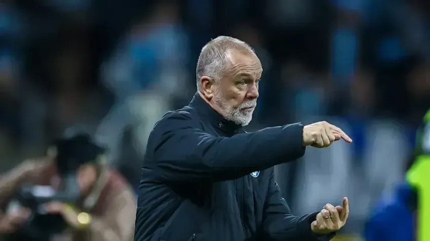 Mano Menezes se despede do Grêmio após fim do Brasileirão