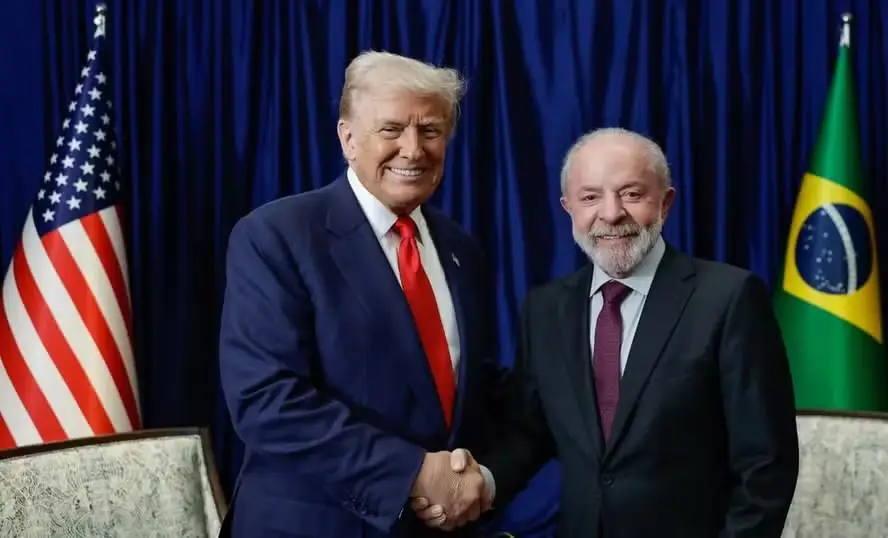 Presidentes Lula e Trump tiveram conversas construtivas sobre comércio, diz representante dos EUA