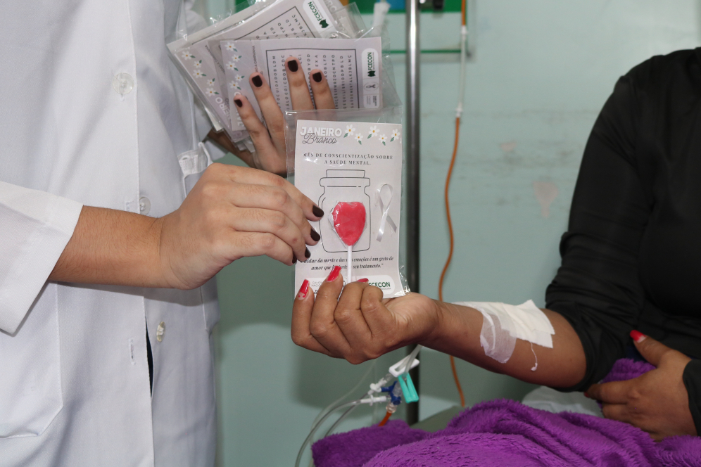 Janeiro Branco: FCecon promove ações sobre o cuidado com saúde mental