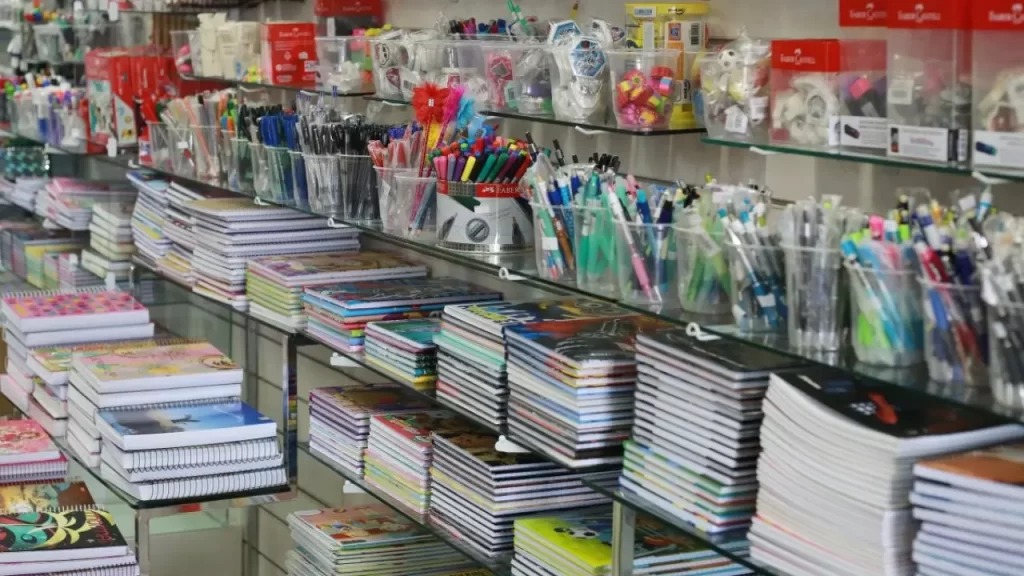 Material escolar sobe mais que a inflação em 2026