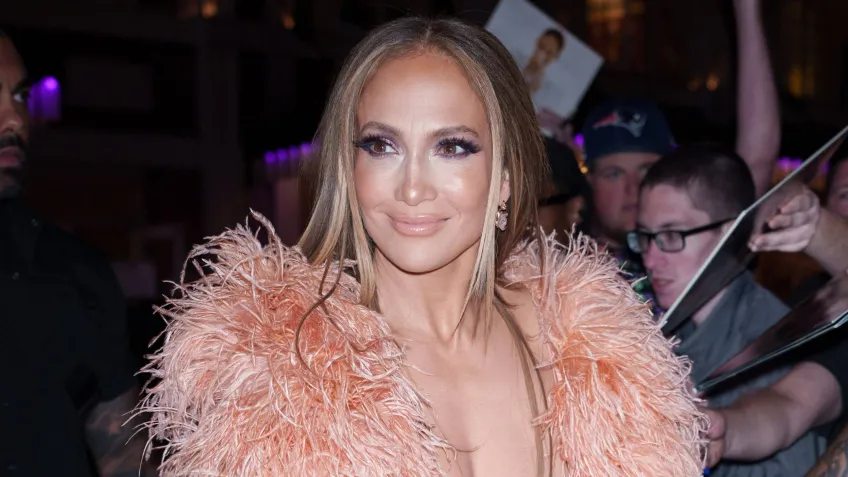 Jennifer Lopez revela requisitos para próximo parceiro: “Teria que me amar”