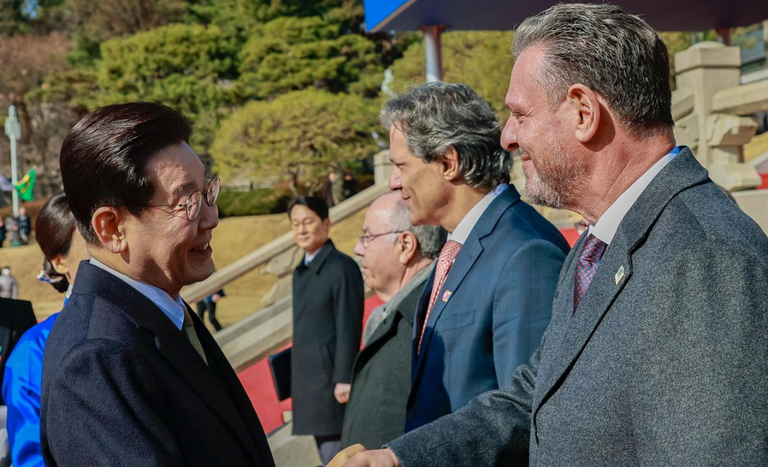 Brasil e Coreia do Sul assinam acordos de cooperação agrícola