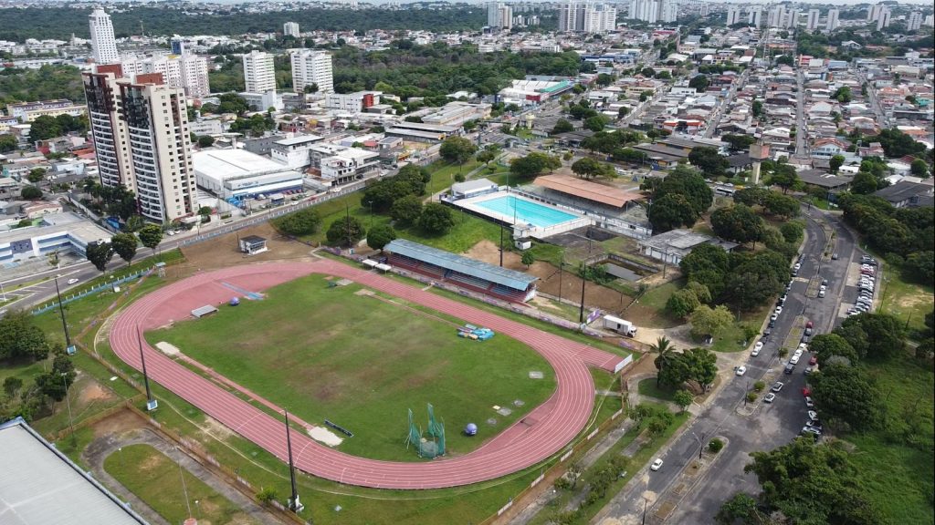 Governo do Amazonas abre vagas para natação e corrida na Vila Olímpica de Manaus
