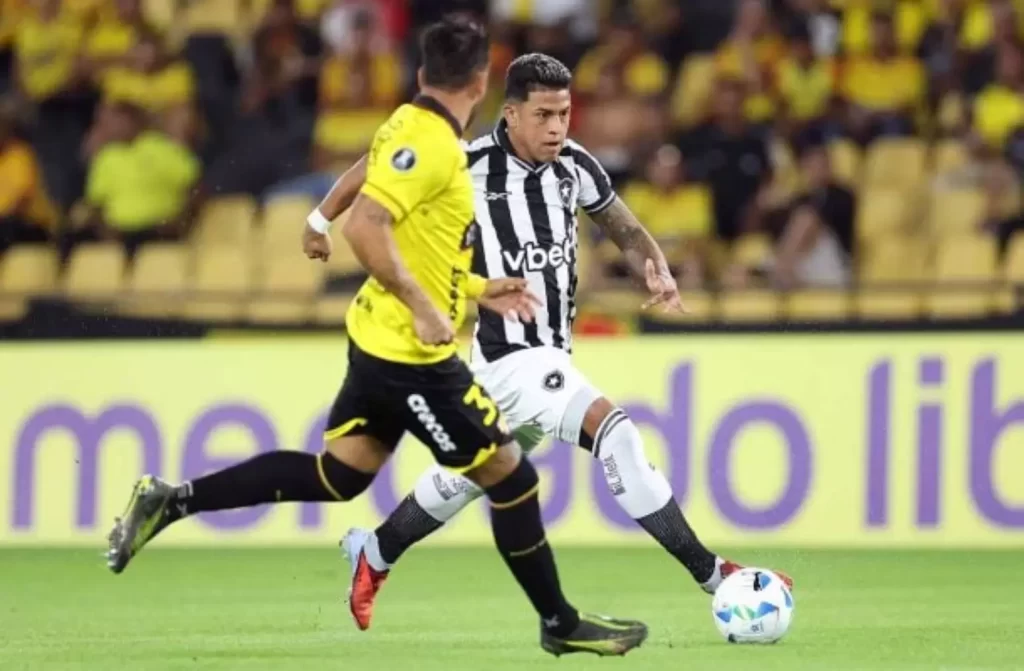 Libertadores: Botafogo arranca empate do Barcelona e traz decisão para o RJ