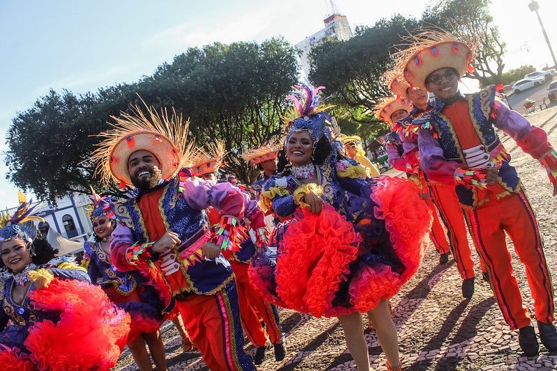 Mostra Amyipaguana transforma Largo de São Sebastião em palco da cultura popular