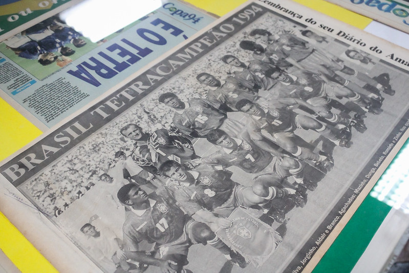 “Memórias da Copa”: Exposição na Biblioteca Pública revive conquista histórica do tetracampeonato do Brasil