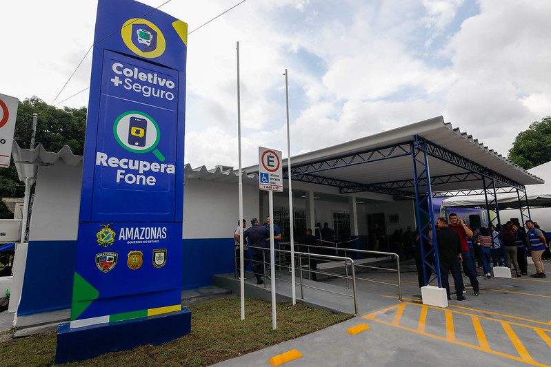 PC-AM prende homem envolvido em roubo e comercialização de aparelhos celulares em Manaus