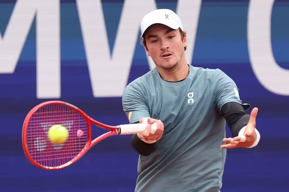 João Fonseca vence Alejandro Tabilo na estreia do ATP 500 de Munique