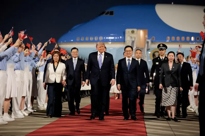 Donald Trump na China: Irã, Taiwan e comércio estão na agenda das negociações com Xi Jingping
