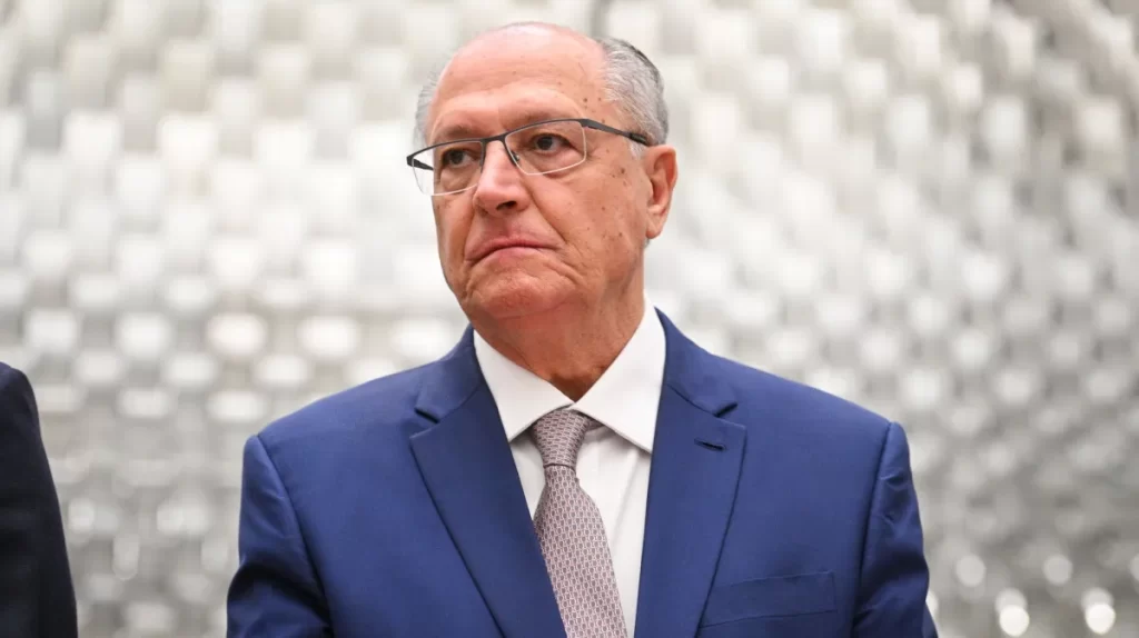 Geraldo Alckmin diz que Lula “está definindo” nova indicação ao STF