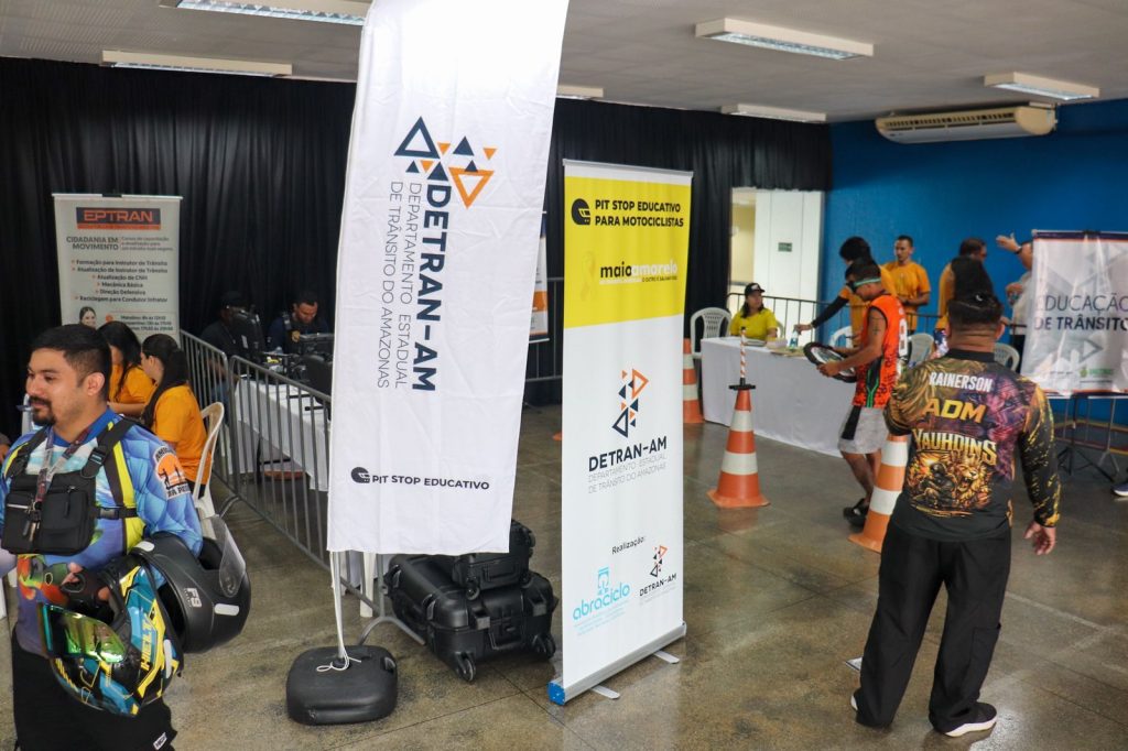 Maio Amarelo: Detran-AM e Abraciclo iniciam mais uma edição do Pit Stop Educativo