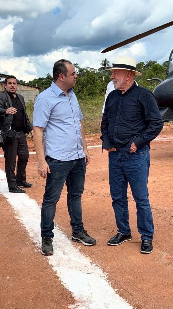 Governador Roberto Cidade recepciona presidente Lula em visita ao Amazonas