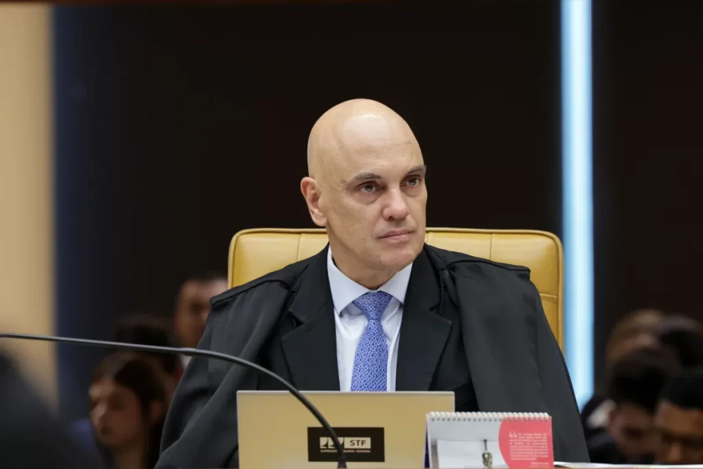Alexandre Moraes é notificado sobre ação de Rumble e Trump Media, diz Martin De Luca