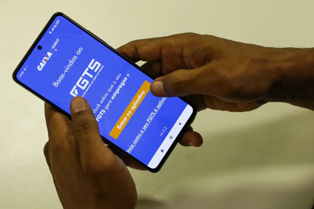 Desenrola 2.0: 1,4 milhão de pessoas acessam app do FGTS no 1º dia