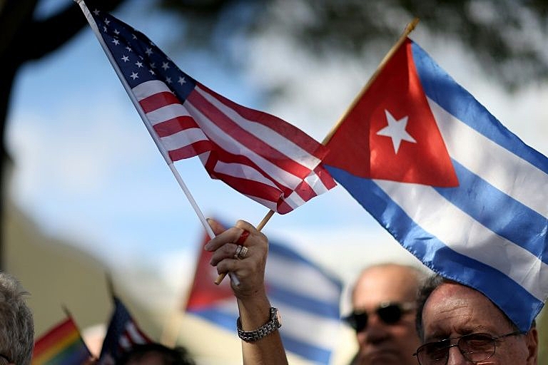 Crise entre EUA e Cuba levanta debate sobre mediação internacional