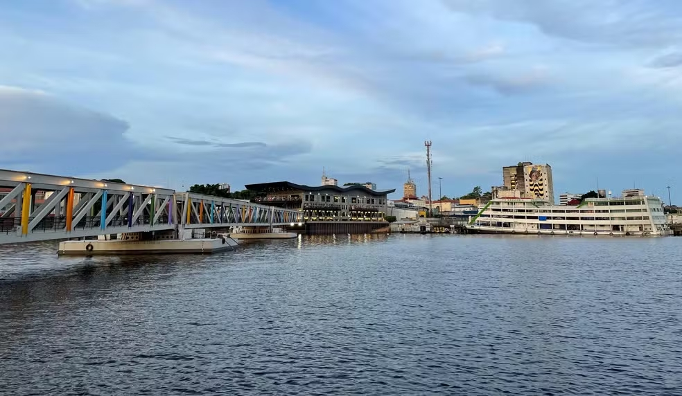 Rio Negro supera cota de inundação em Manaus após subir 4 centímetros em 24 horas