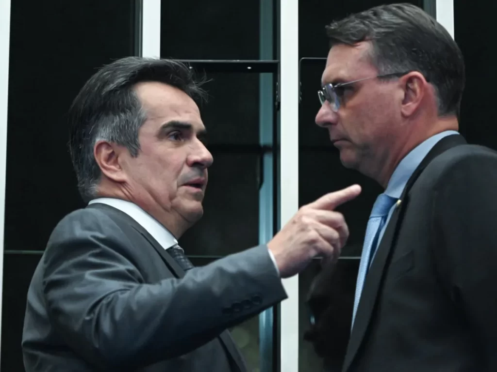 Ciro Nogueira barra aliança da federação PP-União Brasil com Flávio Bolsonaro