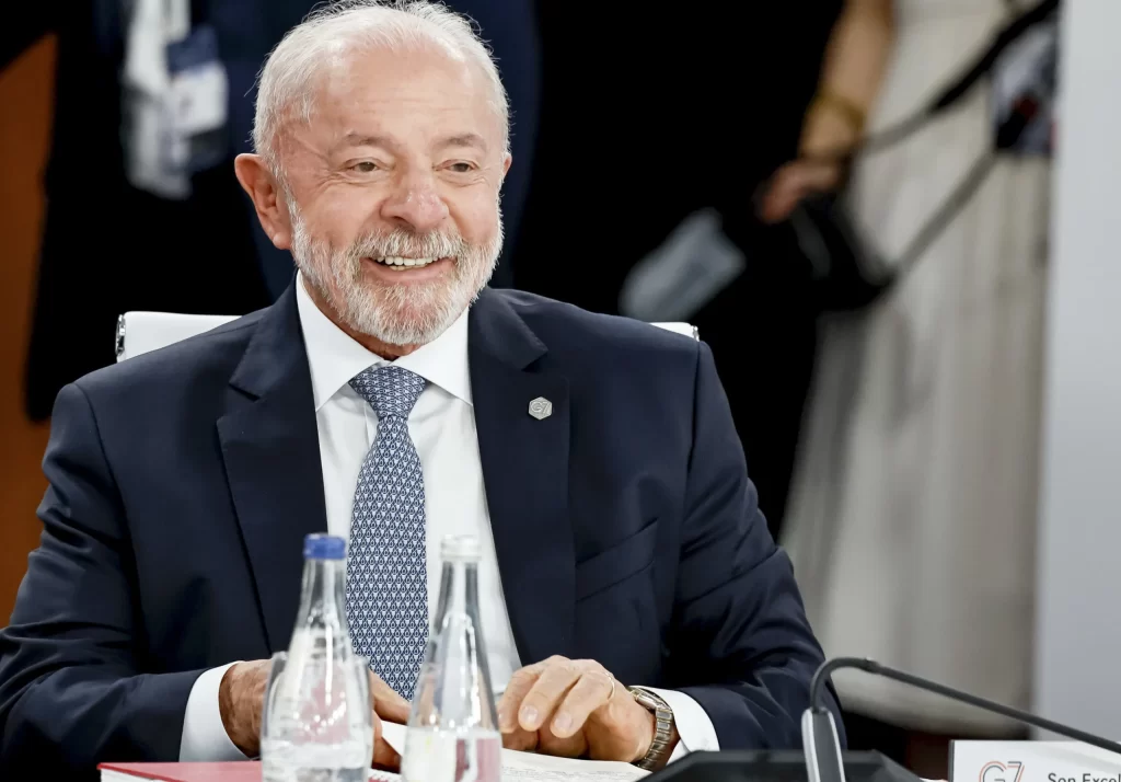“Nunca fui esquerdista”, diz Lula a presidente do FMI durante reunião do G7