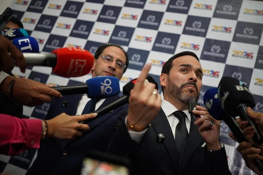 Eleição na Colômbia: Abelardo De la Espriella pede que Exército defenda resultados