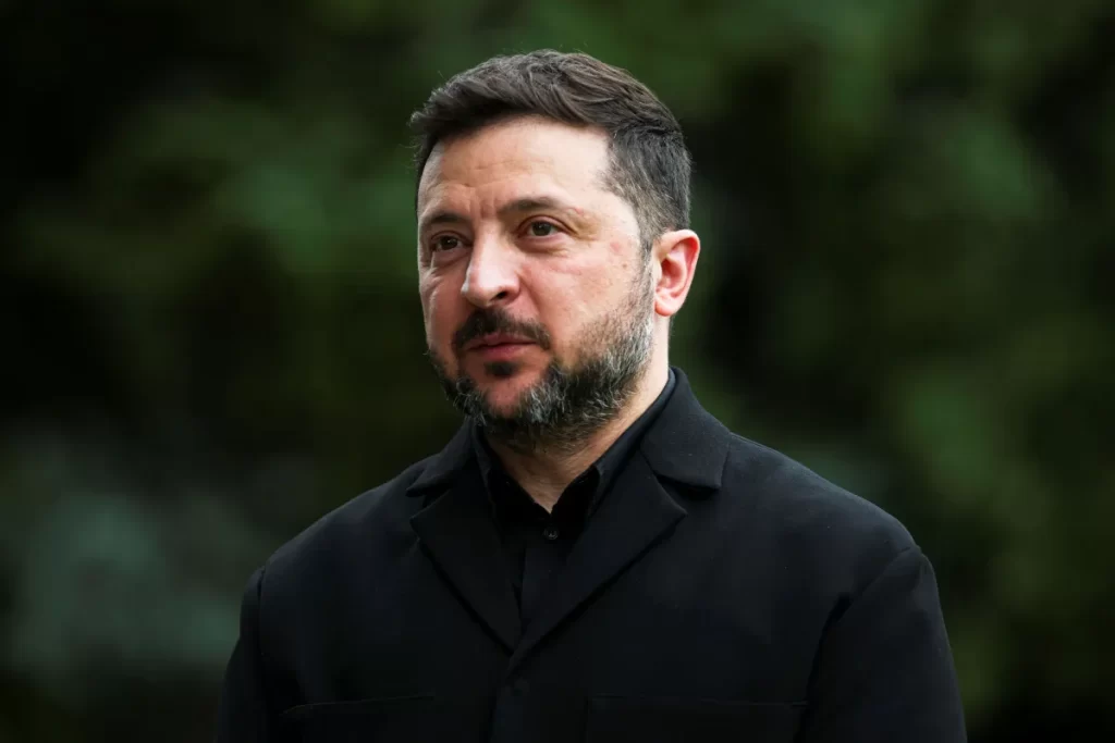 Zelensky afirma que “Moscou vai queimar” se ataques da Rússia continuarem