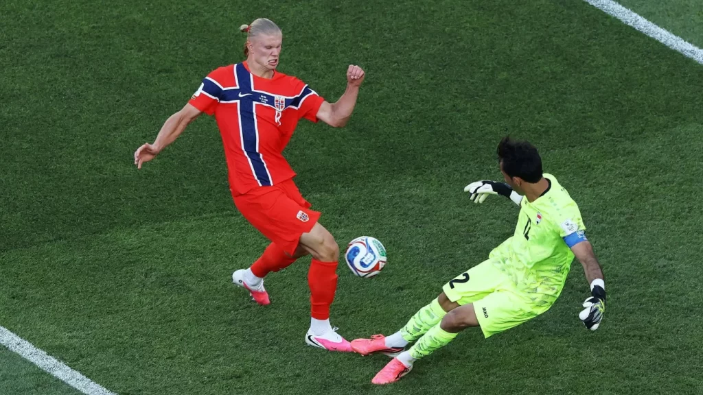 Haaland brilha, e Noruega estreia com goleada sobre o Iraque na Copa