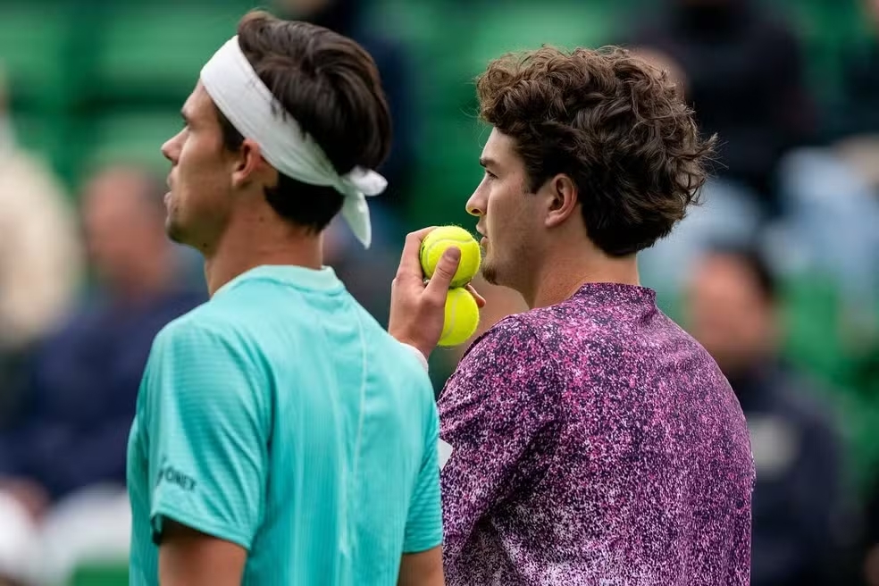 João Fonseca está na semifinal de duplas do ATP 500 de Halle