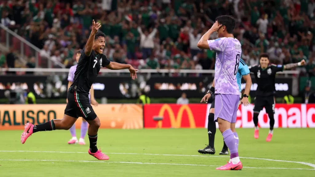 México aproveita falha, vence a Coreia do Sul e vai ao mata-mata da Copa