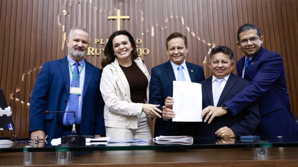 Diário Oficial da Aleam publica nomes dos primeiros convocados do concurso público da Casa Legislativa