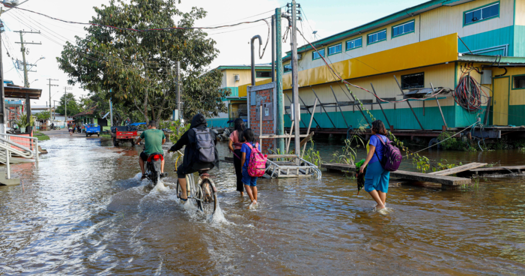 Amazonas é o 2º estado do Brasil com maior risco ambiental e climático para crianças, aponta Unicef