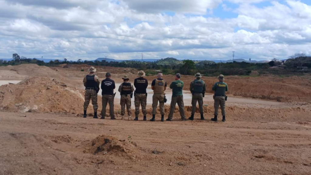 Megagarimpo ilegal de ouro e cobre é inutilizado pela Polícia Federal no Pará