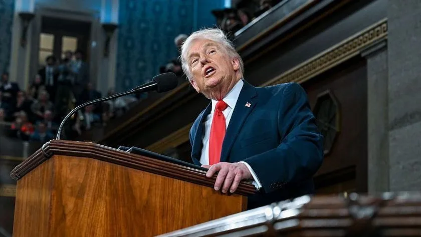 Donald Trump envia ao Congresso notificação de que conflito com Irã foi retomado