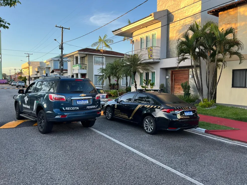 Polícia Federal faz operação contra tráfico e lavagem de dinheiro em 15 estados
