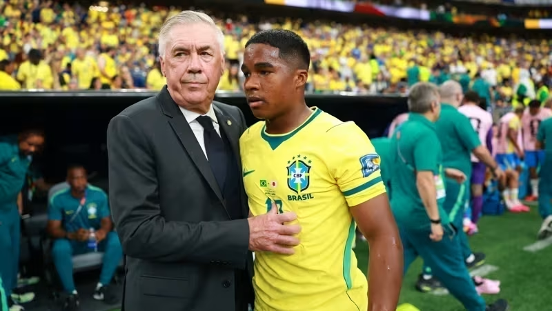 Quem chega na Copa 2030? A idade dos jogadores da Seleção no próximo ciclo
