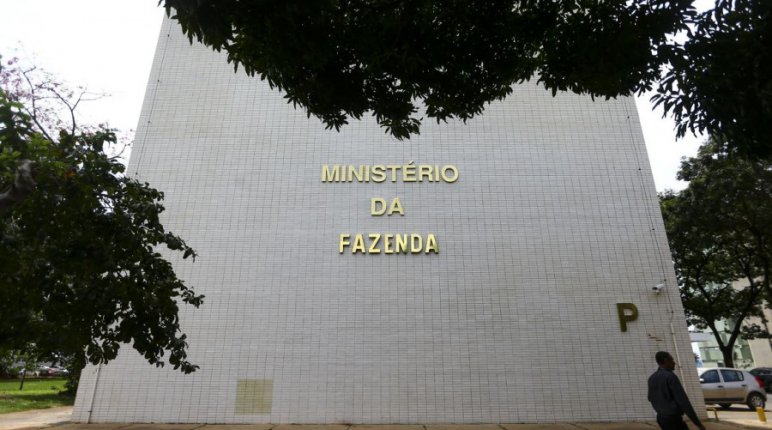 Ministério da Fazenda prevê estouro da meta e projeta inflação em 5,1% em 2026