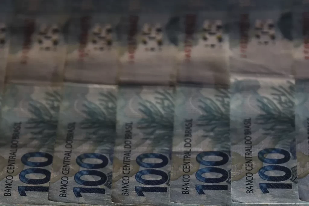 Estatais acumulam déficit de R$ 7,4 bi até maio e já superam rombo de 2025