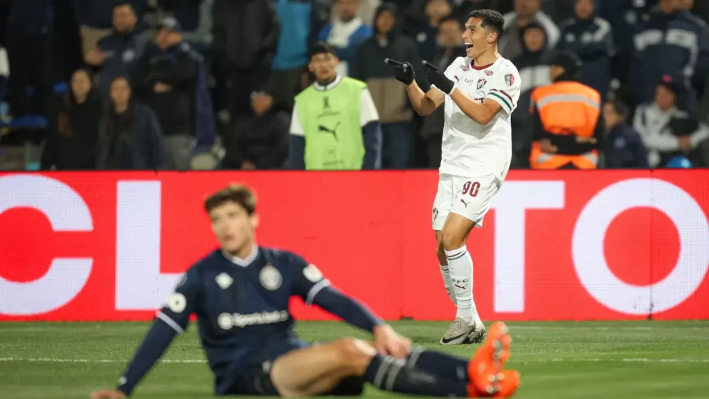 Libertadores: Fluminense cede empate no fim, mas avança nos pênaltis contra o Rivadavia
