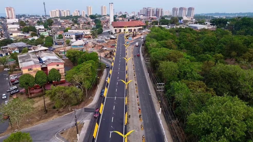 Alça superior do Complexo Viário Passarão é liberada para o tráfego de veículos